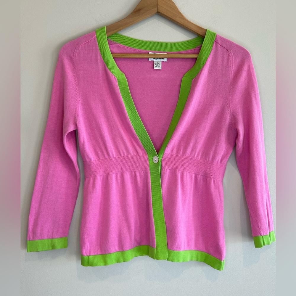 CUTE LILLY PULITZER Pink and Green Women's Sweater. Size XS. Perfect for Spring